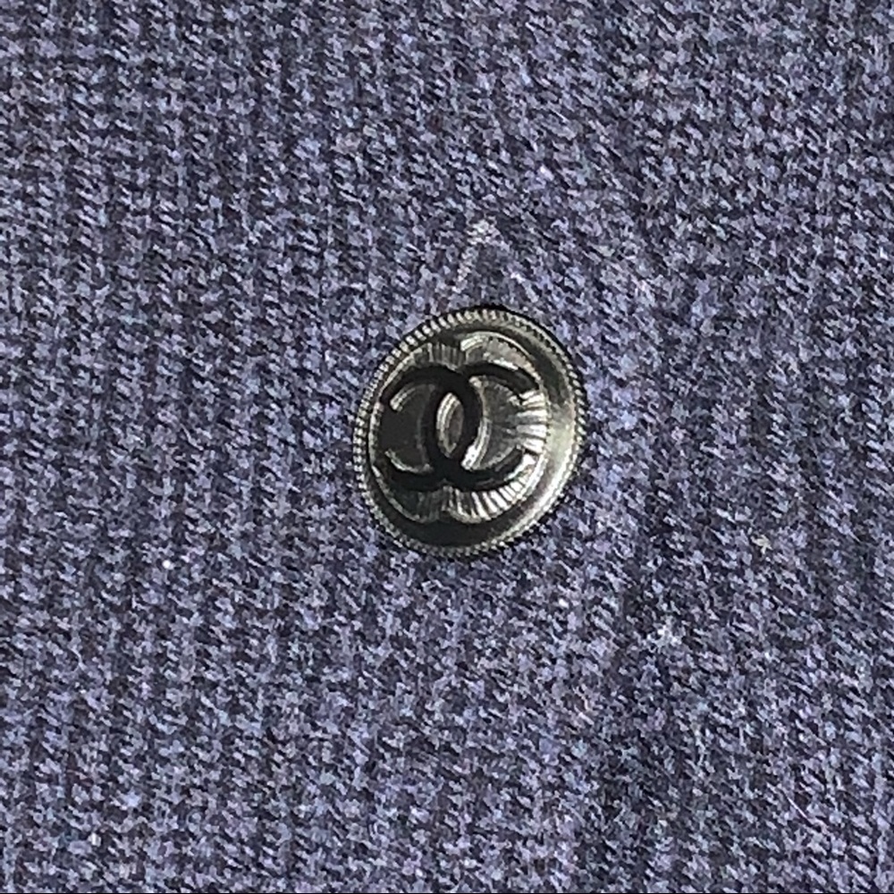 CHANEL size 38 wool cashmere mohair CARDIGAN snowflake and Coco theme - Picture 5 of 13
